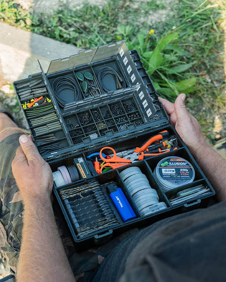 Caja Tackle Fox Edges - Tienda Carpfishing