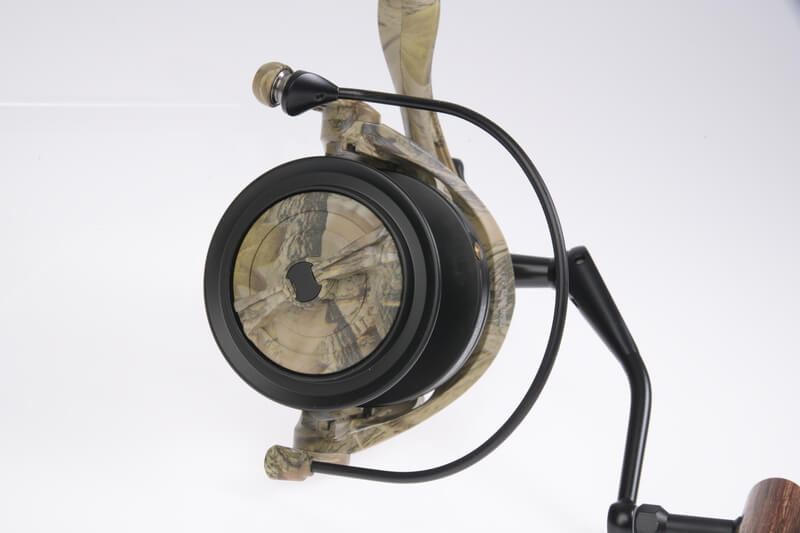 Carrete Virux V9 BF 10000 Camo - Tienda Carpfishing