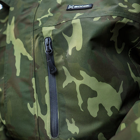 Chaqueta Sonik Camo - Tienda Carpfishing