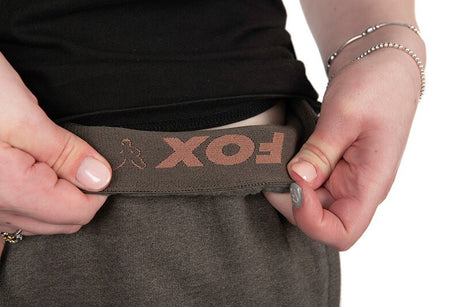 Pantalón Mujer Fox WC Verde - Tienda Carpfishing
