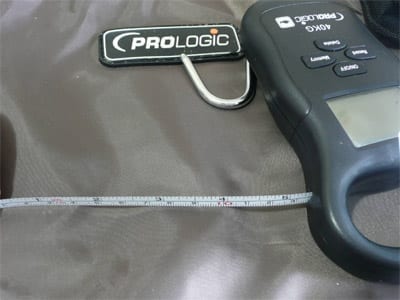 Peso digital Prologic 40 kg - Tienda Carpfishing