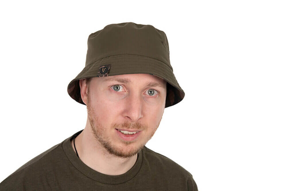 Sombrero Reversible Fox Camo Verde - Tienda Carpfishing